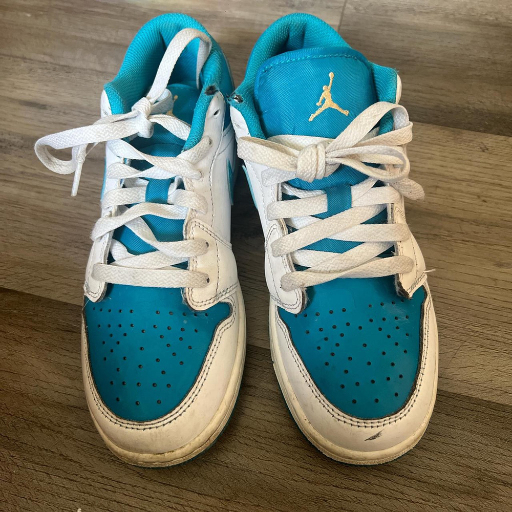 Air Jordan 1 Low white/aquatone/celestial gold